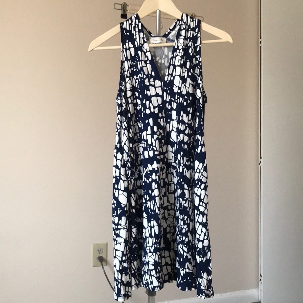 Hourglass lilly tank dress eden in love